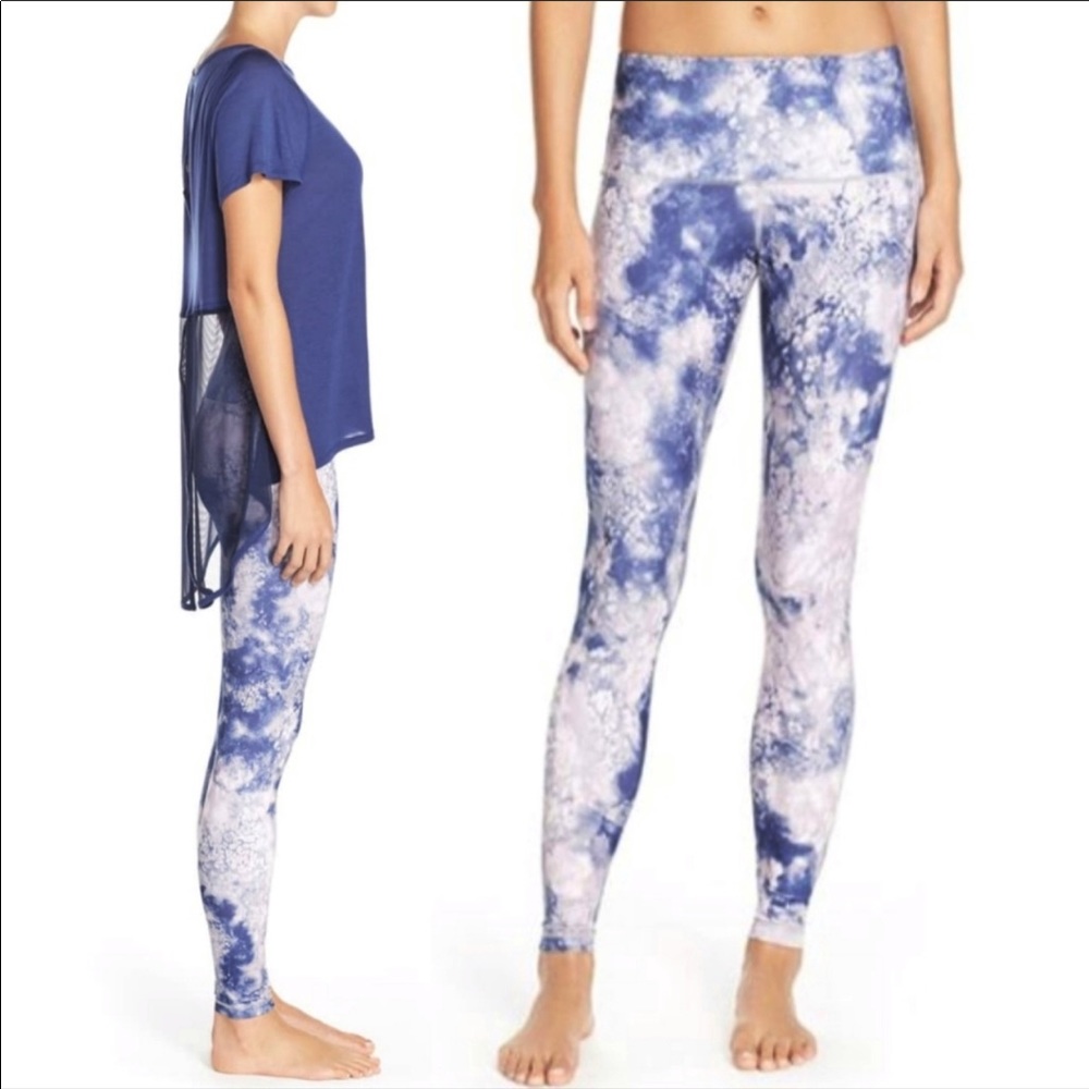 Like new Karma Kata cropped leggings.